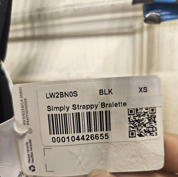 Lululemon Simply Strappy Bralette Black XS Extra Small NEW - Picture 4 of 9